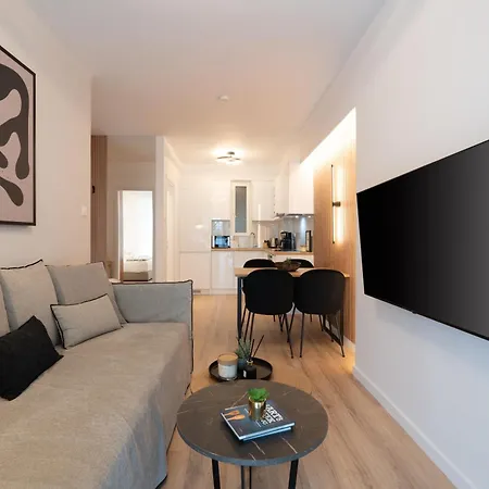 Chic And Lavish Apartment In Athene Buitenkant foto